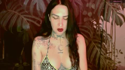 Snapshot of blablablablagirl chatting on 09.09.25 blablablablagirl online show from 09.09.25