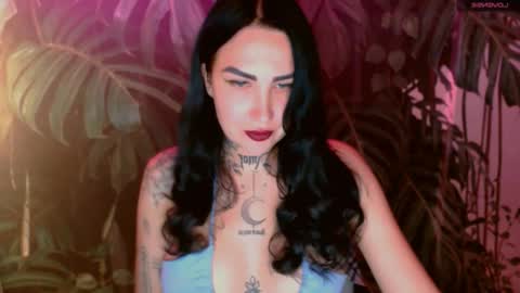 Snapshot of blablablablagirl chatting on 10.04.25 blablablablagirl online show from 10.04.25