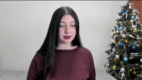 Snapshot of black_berry_bla_ck chatting on 12.24.24 black_berry_bla_ck online show from 12.24.24