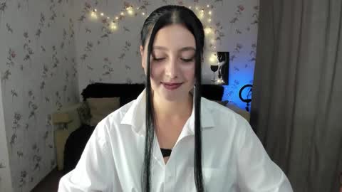 Snapshot of black_berry_bla_ck chatting on 09.10.25 black_berry_bla_ck online show from 09.10.25