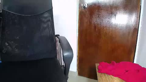 Snapshot of black_diamond_t chatting on 02.10.25 Black Diamond online show from 02.10.25