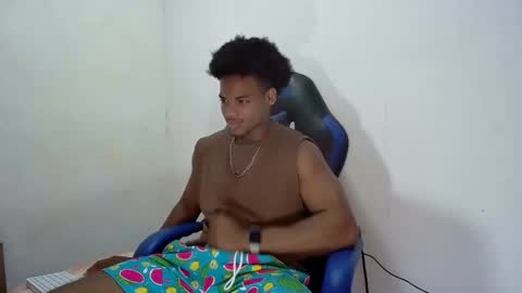 Snapshot of black_dicck chatting on 09.21.25 tu morenito online show from 09.21.25