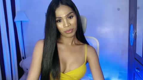 Snapshot of blackbarbiesavanna_23 chatting on 02.14.25 savanna online show from 02.14.25