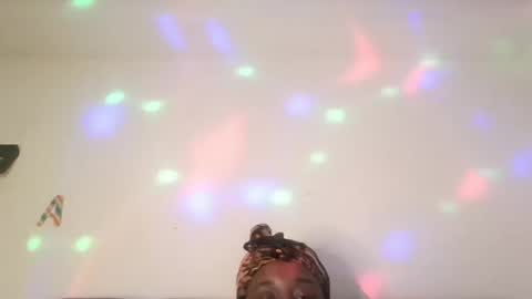 Snapshot of blackqueen888 chatting on 12.25.24 blackqueen888 online show from 12.25.24