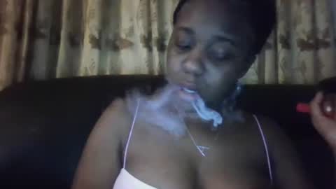 Snapshot of blackqueen888 chatting on 12.30.24 blackqueen888 online show from 12.30.24