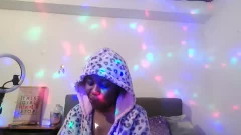 Snapshot of blackqueen888 chatting on 01.17.25 blackqueen888 online show from 01.17.25