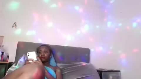 Snapshot of blackqueen888 chatting on 01.19.25 blackqueen888 online show from 01.19.25