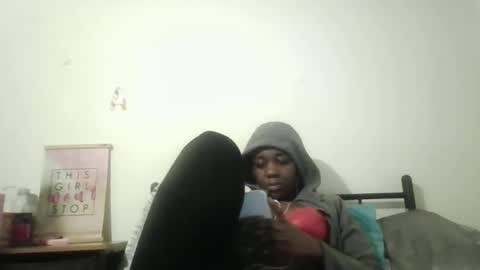 Snapshot of blackqueen888 chatting on 01.28.25 blackqueen888 online show from 01.28.25