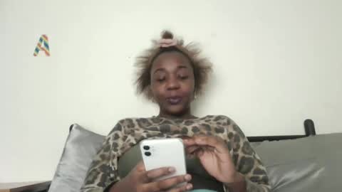 Snapshot of blackqueen888 chatting on 01.31.25 blackqueen888 online show from 01.31.25