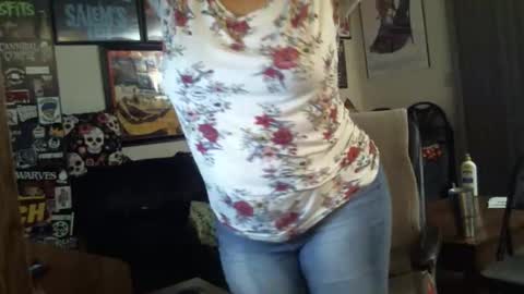 Snapshot of bladesizzo3111 chatting on 02.23.25 bladesizzo3111 online show from 02.23.25