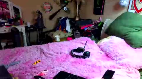 Snapshot of blakelytgirl chatting on 01.21.25 Blakely Morningstar online show from 01.21.25