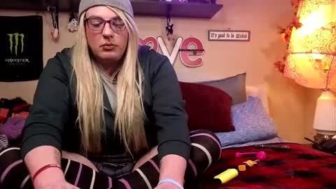 Snapshot of blakelytgirl chatting on 02.26.25 Blakely Morningstar online show from 02.26.25