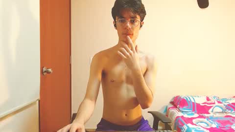 Snapshot of blakeshatter chatting on 01.30.25 blakeshatter online show from 01.30.25