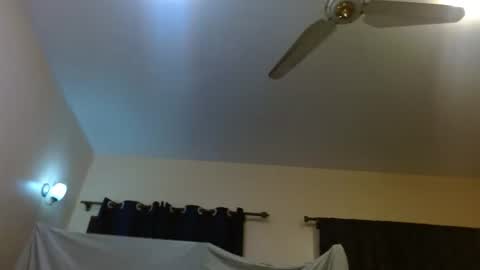 Snapshot of blaq_cherry chatting on 10.30.25 cherry online show from 10.30.25