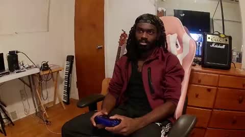 Snapshot of blaqjay chatting on 11.20.25 BlaqJay online show from 11.20.25