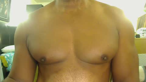 Snapshot of blkbiguncut10462 chatting on 02.08.25 blkbiguncut10462 online show from 02.08.25