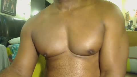 Snapshot of blkbiguncut10462 chatting on 03.07.25 blkbiguncut10462 online show from 03.07.25