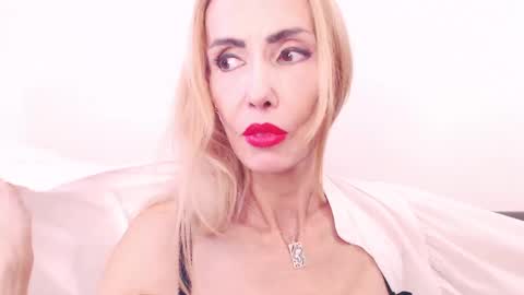 blond_pussy_ online show from 12.09.24