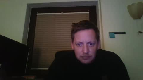 Snapshot of blonde32m chatting on 12.25.24 blonde32m online show from 12.25.24