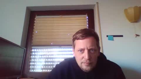 Snapshot of blonde32m chatting on 01.14.25 blonde32m online show from 01.14.25