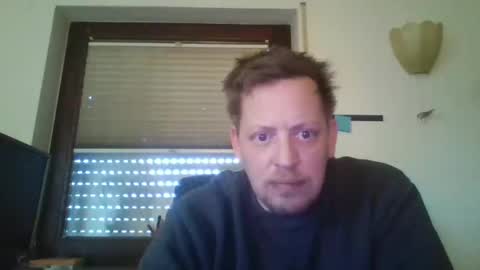 Snapshot of blonde32m chatting on 01.18.25 blonde32m online show from 01.18.25