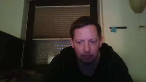 Snapshot of blonde32m chatting on 02.02.25 blonde32m online show from 02.02.25