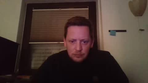 Snapshot of blonde32m chatting on 02.16.25 blonde32m online show from 02.16.25