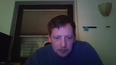 Snapshot of blonde32m chatting on 02.22.25 blonde32m online show from 02.22.25