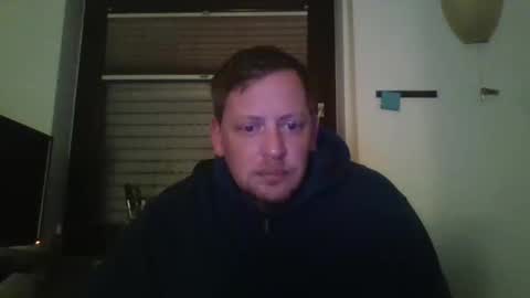 Snapshot of blonde32m chatting on 10.01.25 blonde32m online show from 10.01.25