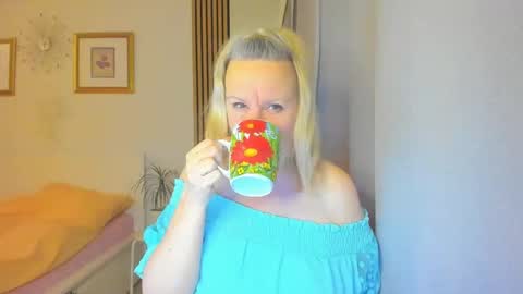 Nicole online show from 12.30.24