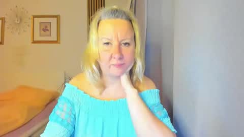 Nicole online show from 12.30.24