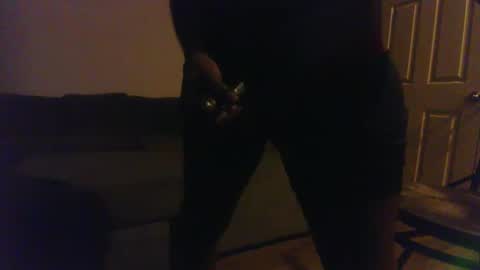 Snapshot of blongd2 chatting on 10.05.25 blongd2 online show from 10.05.25