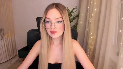 Sophia online show from 01.29.25