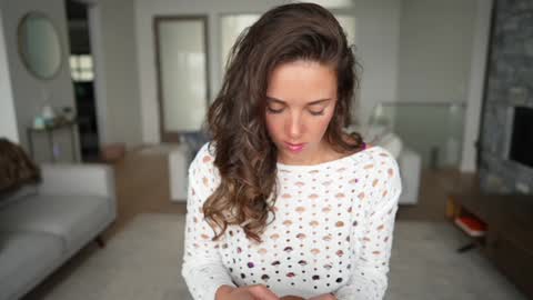 Snapshot of bloomyogi chatting on 01.10.25 Emma Bloom online show from 01.10.25