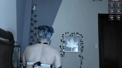 sophie  online show from 09.26.25