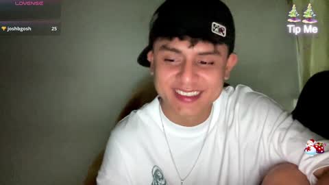 Snapshot of bob_pettersonn chatting on 12.12.24 Bob  INDEPENDENT MODEL online show from 12.12.24