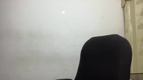 Snapshot of bob_pettersonn chatting on 12.24.24 Bob  INDEPENDENT MODEL online show from 12.24.24