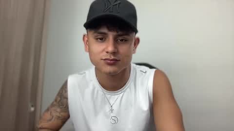 Snapshot of bob_pettersonn chatting on 02.22.25 Bob  INDEPENDENT MODEL online show from 02.22.25