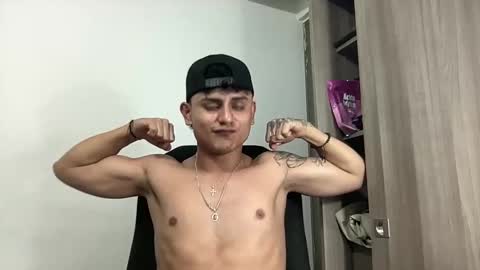 Snapshot of bob_pettersonn chatting on 02.28.25 Bob  INDEPENDENT MODEL online show from 02.28.25