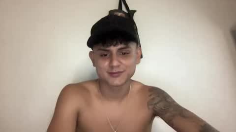 Snapshot of bob_pettersonn chatting on 03.10.25 Bob  INDEPENDENT MODEL online show from 03.10.25