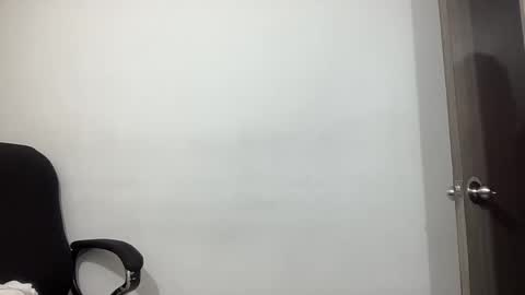 Snapshot of bob_pettersonn chatting on 03.10.25 Bob  INDEPENDENT MODEL online show from 03.10.25