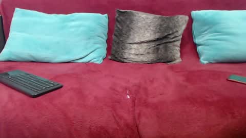 Snapshot of bobandchris33 chatting on 02.18.25 SlutWife online show from 02.18.25