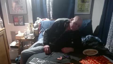 Snapshot of bobbiloosehole chatting on 11.03.25 Bobbi online show from 11.03.25