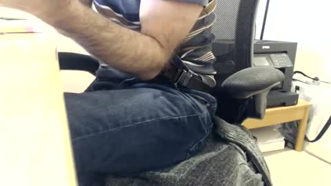 Snapshot of bobbuild chatting on 12.11.24 bobbuild online show from 12.11.24