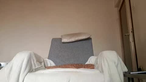 Snapshot of bobbytoyyboy chatting on 12.08.24 bobbytoyyboy online show from 12.08.24