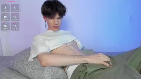 Snapshot of bobrikgay chatting on 11.05.25 BOBRIKGAY online show from 11.05.25