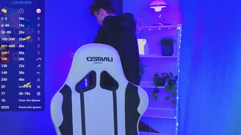 ALEXPVT IS OPEN online show from 02.21.25