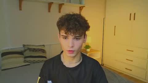 ALEXPVT IS OPEN online show from 10.19.25