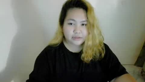 Snapshot of bombastic_darla chatting on 09.22.25 bombastic_darla online show from 09.22.25