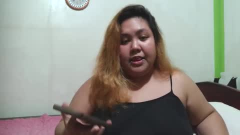 Snapshot of bombastic_darla chatting on 10.26.25 bombastic_darla online show from 10.26.25